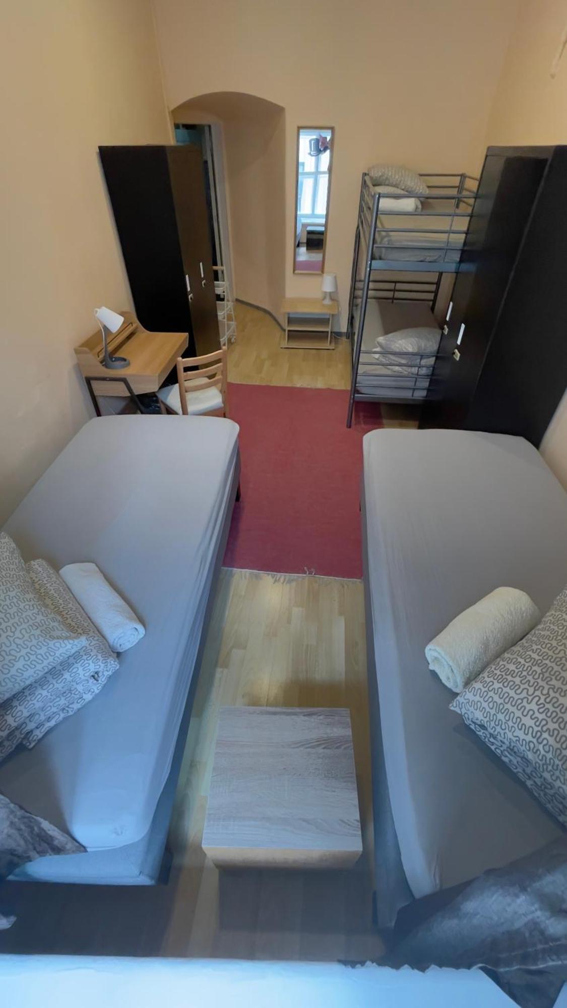 Reval Hostel Екстериор снимка