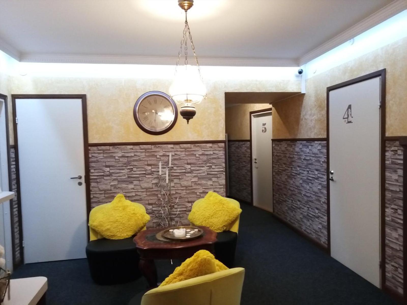 Reval Hostel Екстериор снимка