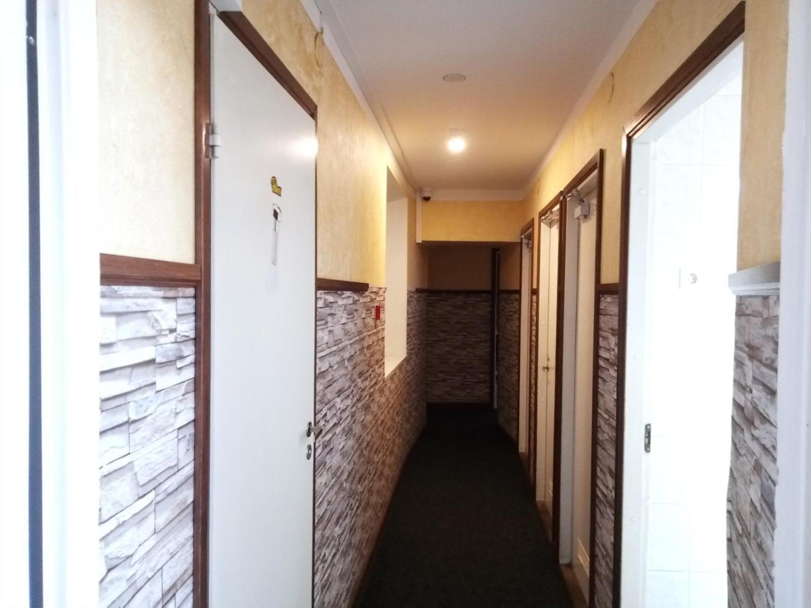 Reval Hostel Екстериор снимка