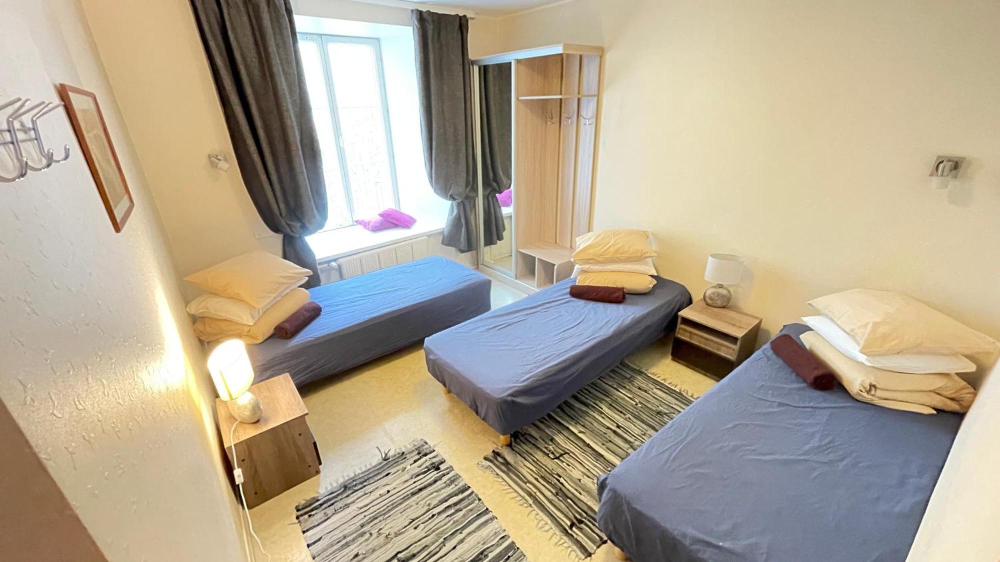 Reval Hostel Екстериор снимка